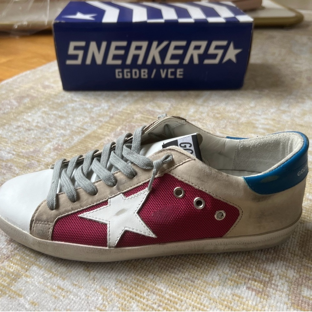 Men’s Golden Goose Super-star / NWT / NEVER WORN / Size 43 (US 9/9.5)
